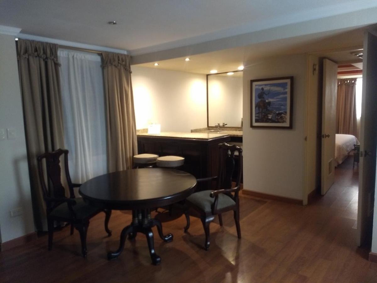 Rose Hotel 蒙特雷 外观 照片