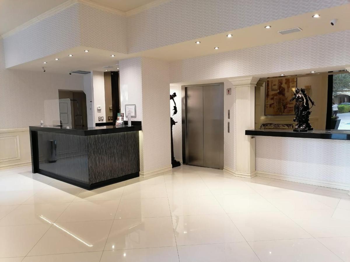 Rose Hotel 蒙特雷 外观 照片