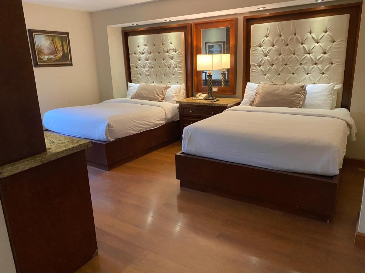 Rose Hotel 蒙特雷 外观 照片