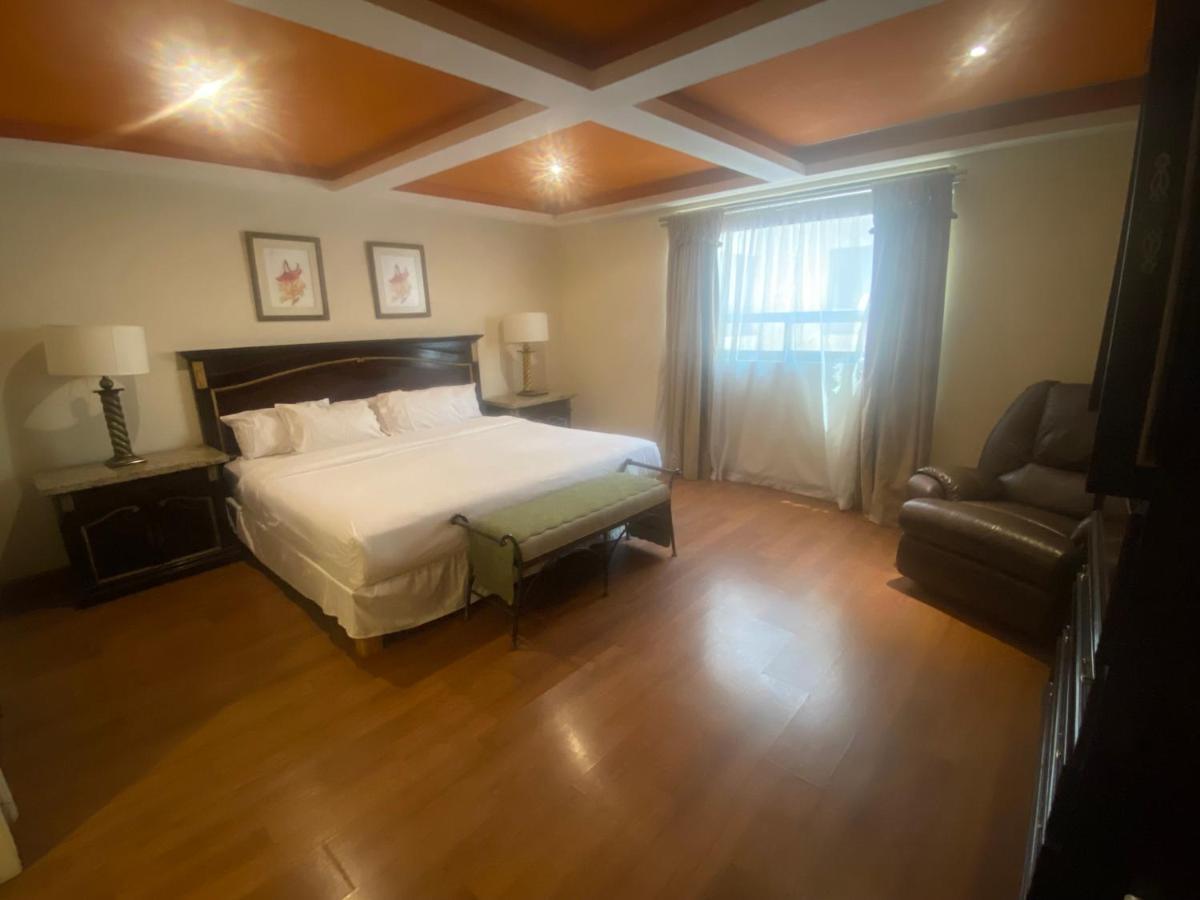 Rose Hotel 蒙特雷 外观 照片