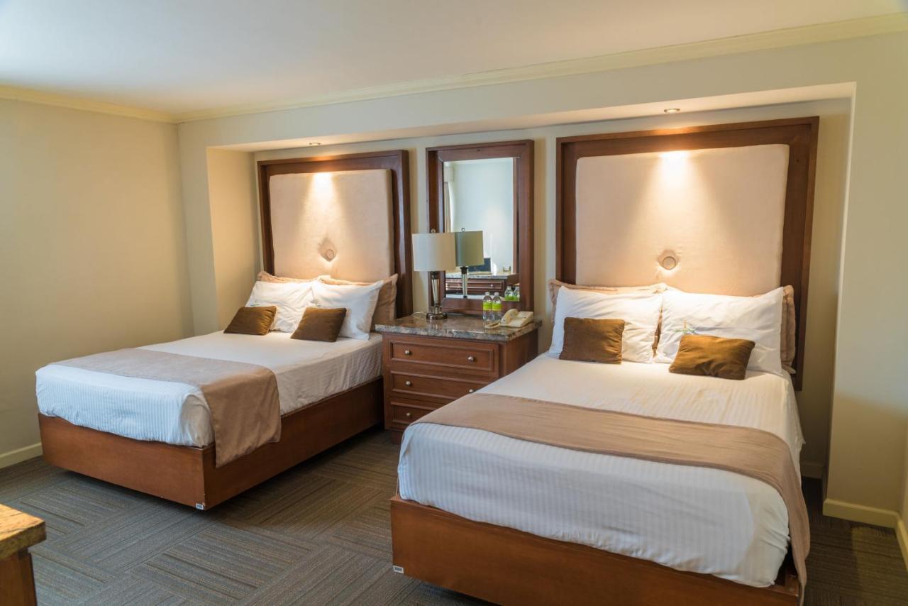 Rose Hotel 蒙特雷 外观 照片